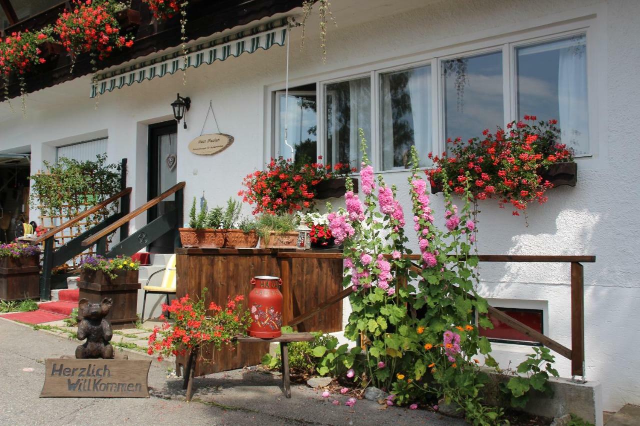 Haus Mauken - Appartments Mit Panoramablick Murau Exterior photo